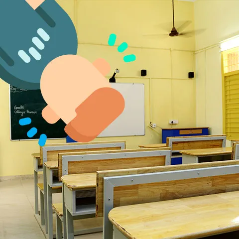 ¿Cuántos decibeles se produce en el aula de un colegio?